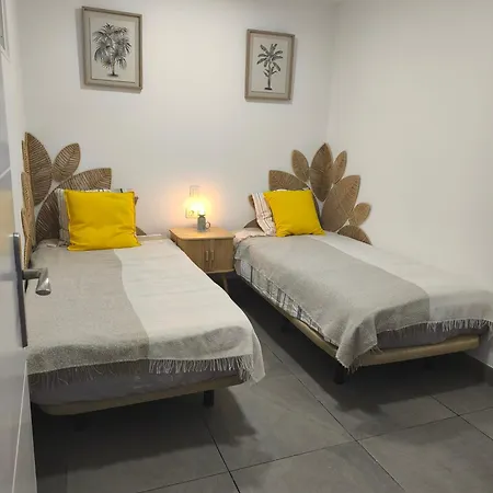4p Playa Chica 2min Wifi Appartement