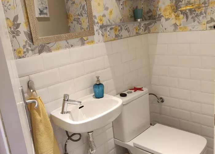 Апартаменты Center Flat Near The Natural Elements *